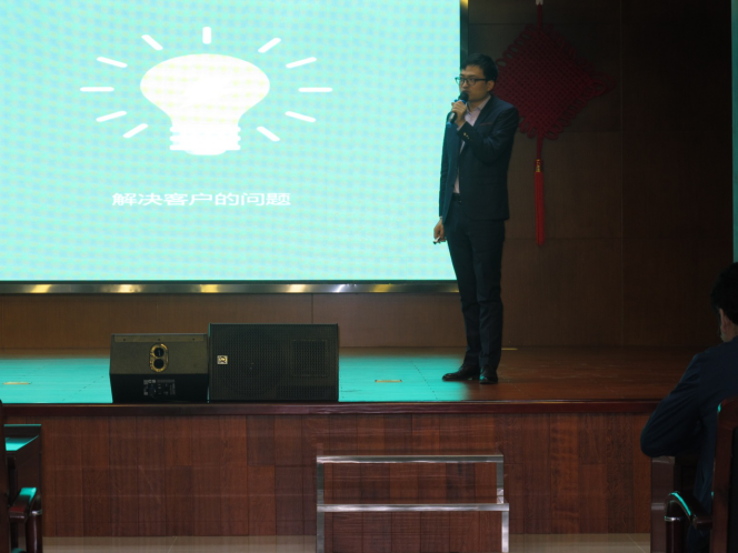 建立營銷型網站及多渠道整合營銷對外貿企業的重要性。